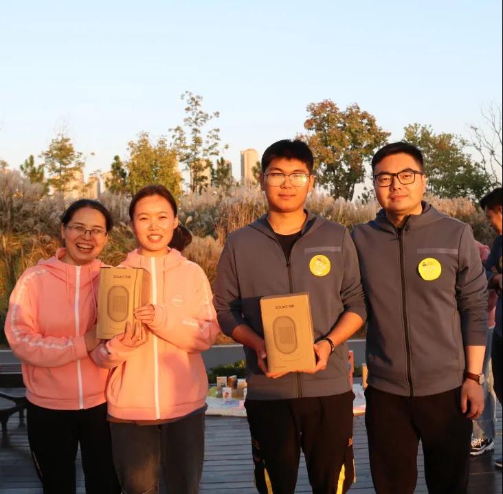 晶天建設舉辦 “漫跑江心洲”員工團建活動(圖6)