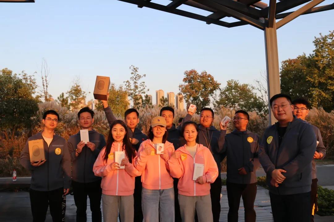 晶天建設舉辦 “漫跑江心洲”員工團建活動(圖7)